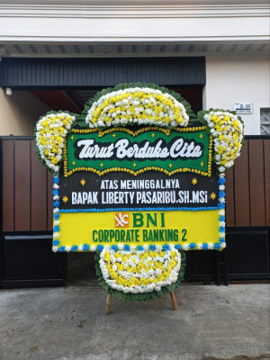 Papan Bunga Duka di Pangkatan